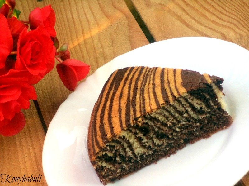 zebracsíkos torta